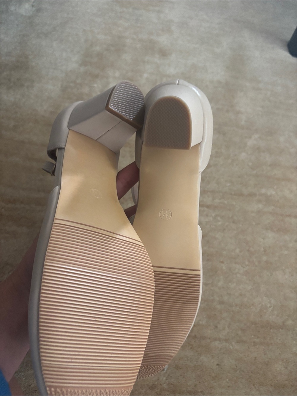 Women's T-Strap Block Heel Pumps in Beige - Picture 4 of 5